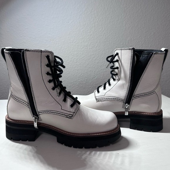 Clarks Orianna White Chunky Platform Leather Hi Combat Motto Biker Boots Sz 7.5 - Picture 1 of 15